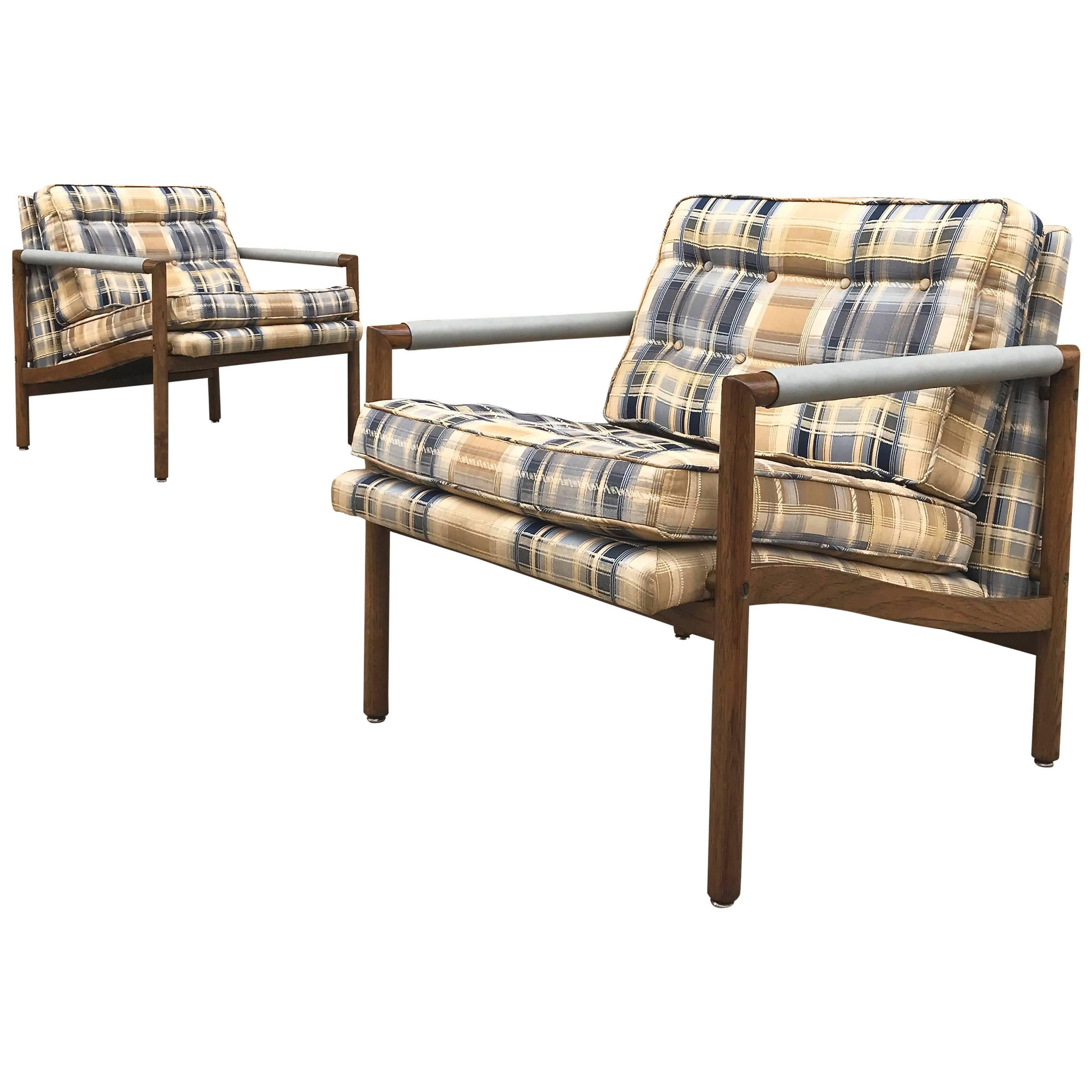 Pair of Mid-Century Modern Harvey Probber Style Upholstered Club Chairs