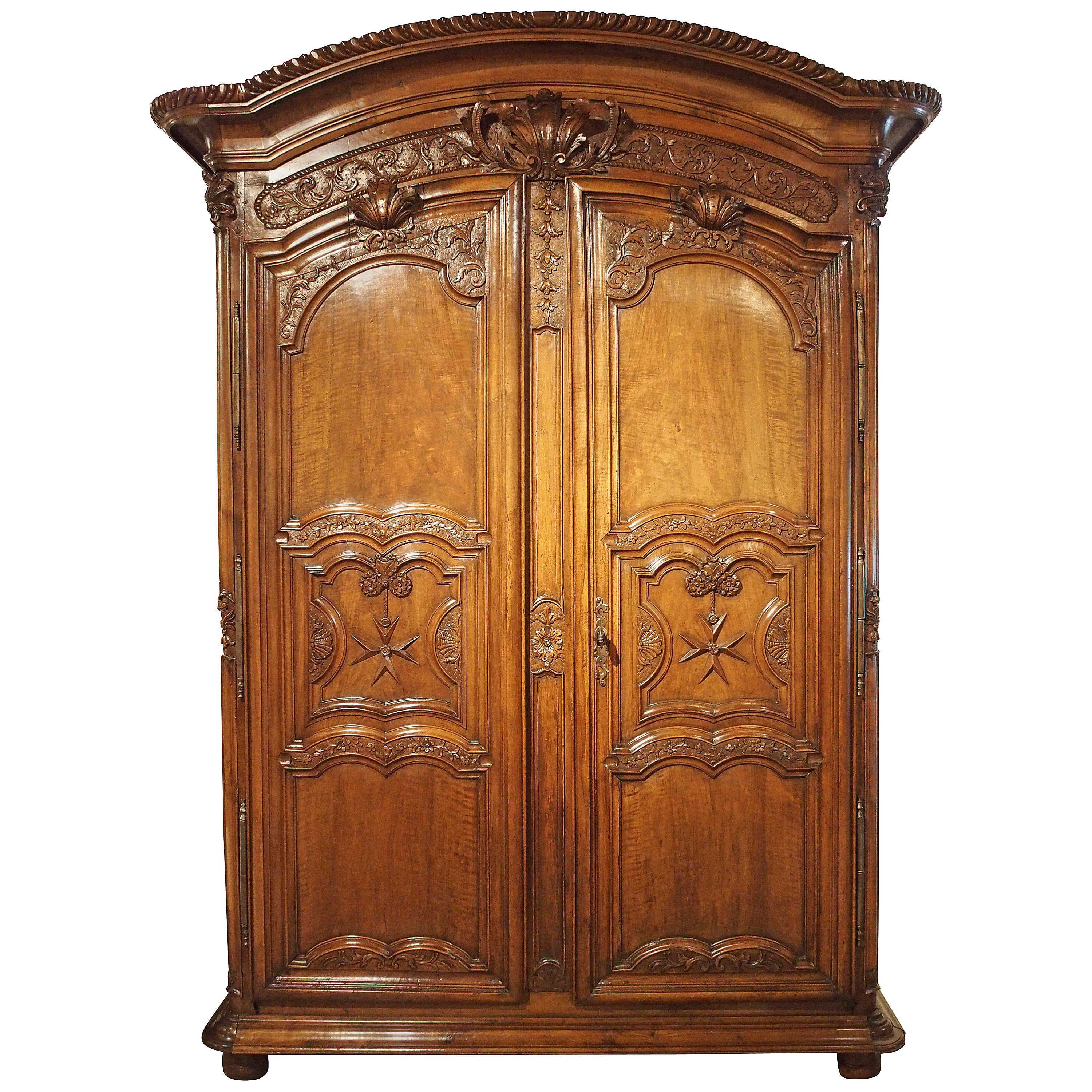 Antique French Louis XV Walnut Armoire, circa 1700s For Sale at 1stDibs