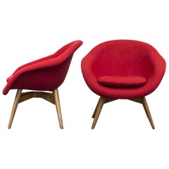 Mid-Century Saarinien Style Bucket Lounge Chair by Miroslav Navrátil for Vertex