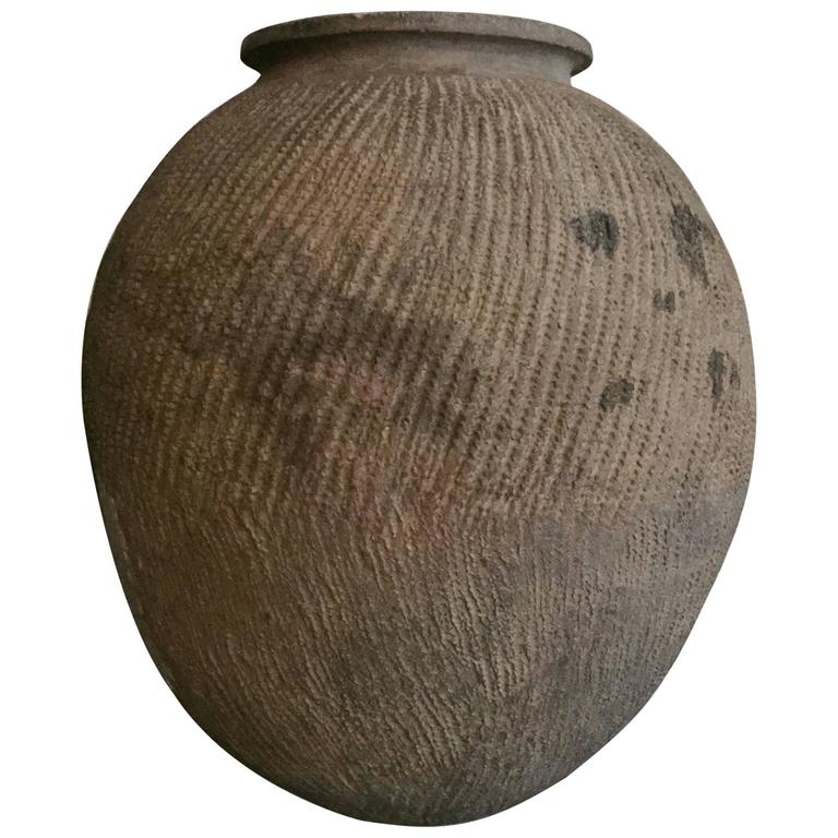 Lovely Old Clay Pot from Nigeria For Sale at 1stDibs clay pots in nigeria