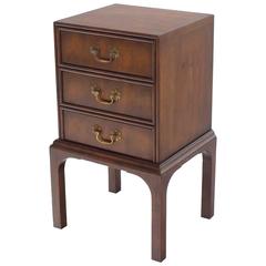 Kittinger Mahogany Federal Three-Drawer End Table Stand on Tall Legs