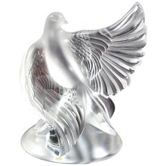 Magnificent Lalique Crystal Sculpture 'Dea' Dove with Outstretched Wings