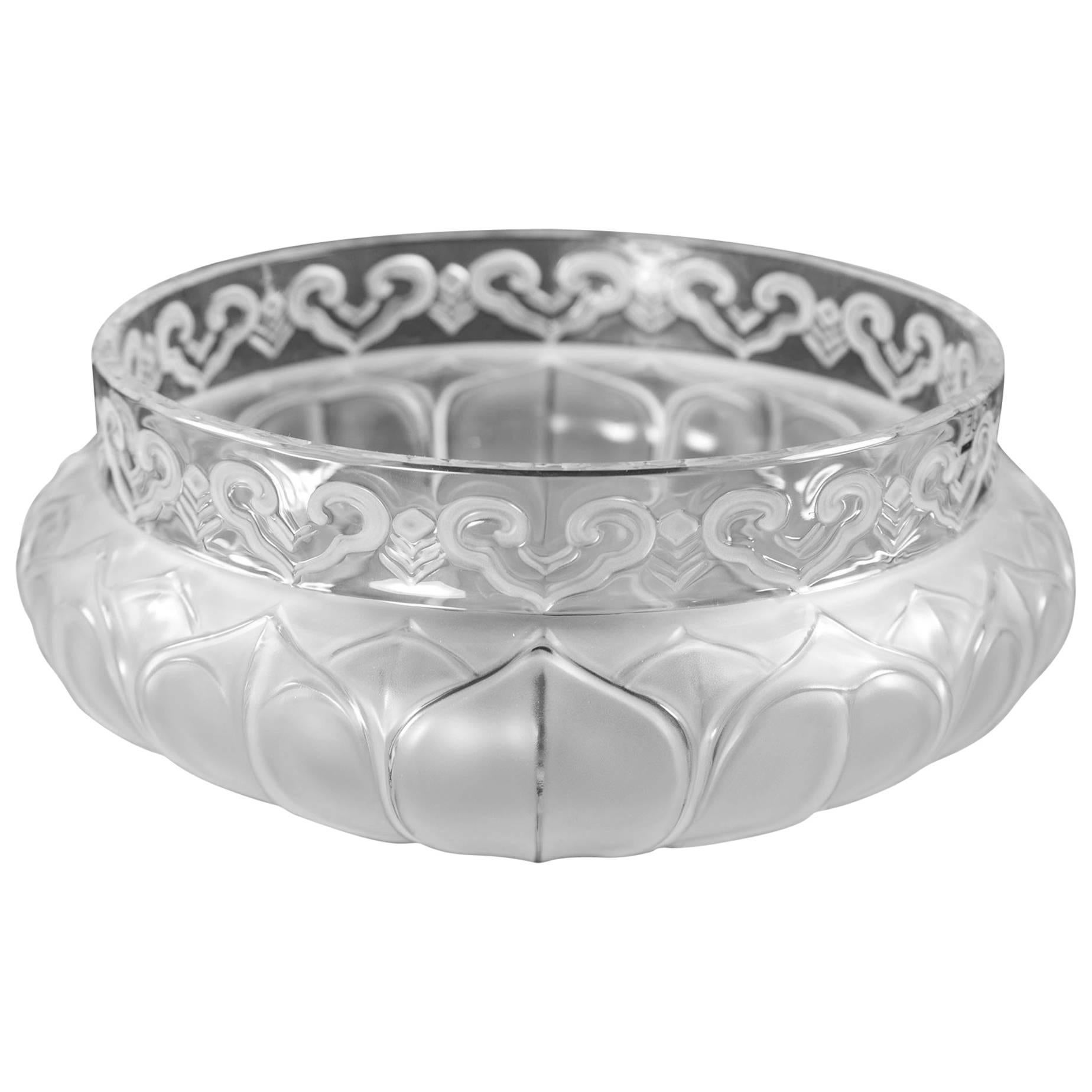 Lalique "Tunis" Clear and Frosted Glass Bowl Centerpiece