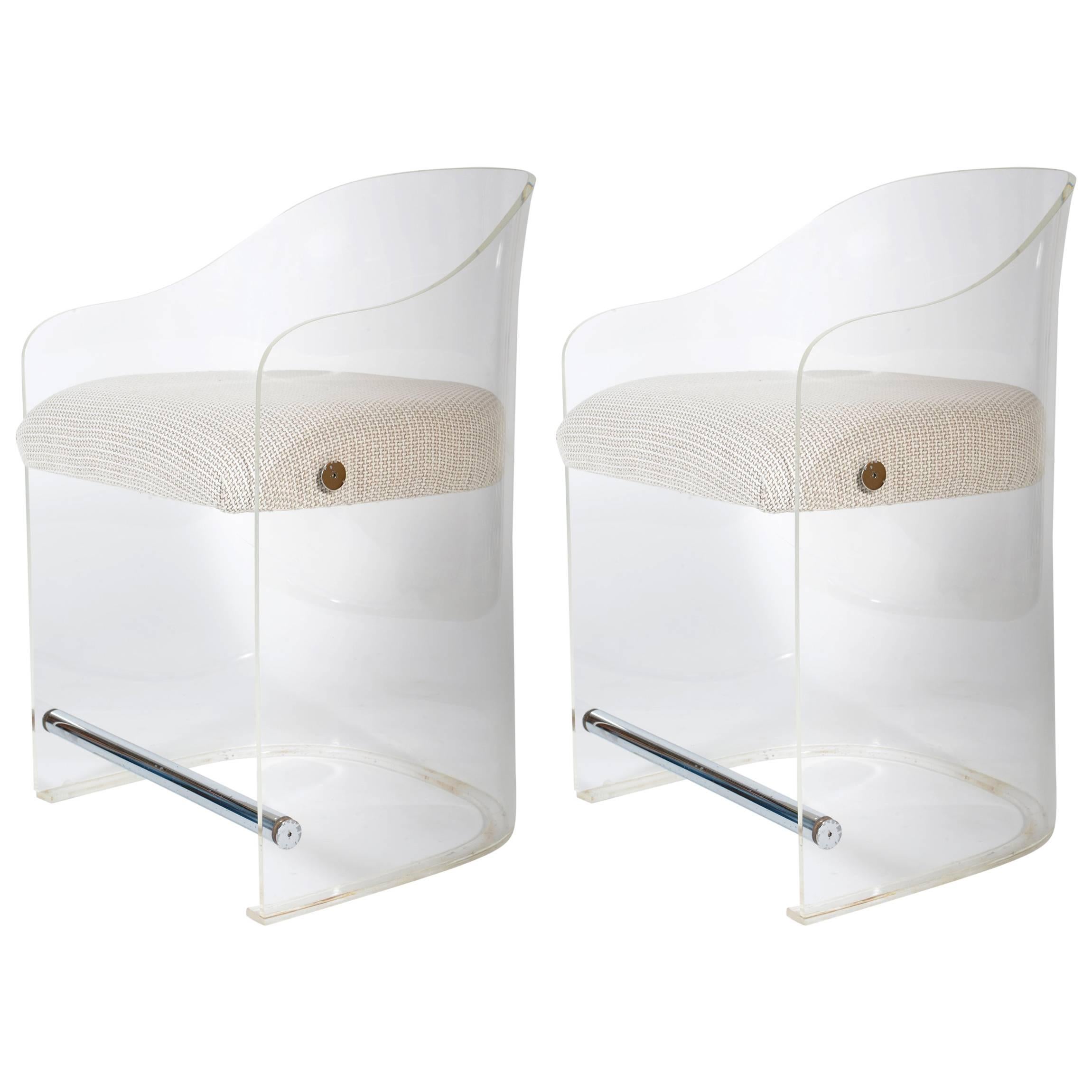 Pair of Mid-Century Lucite Armchairs, Cromed Details, 1960s For Sale