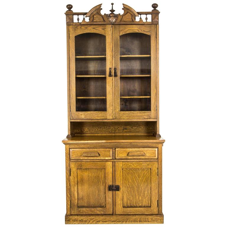 B623 Antique Tiger Oak Eastlake Hutch, Buffet, Glass Fronted at