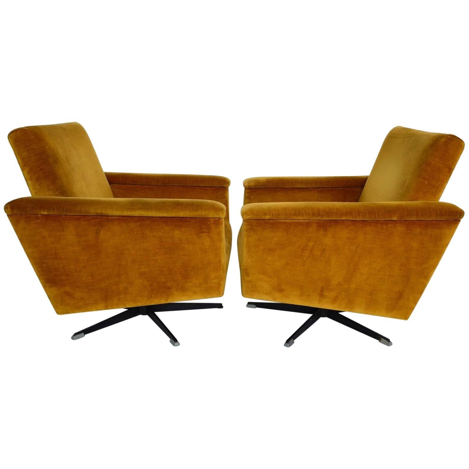 Swiss Mid-Century Men's Swivel Club Chairs or Lounge Chairs in Velvet, 1960s
