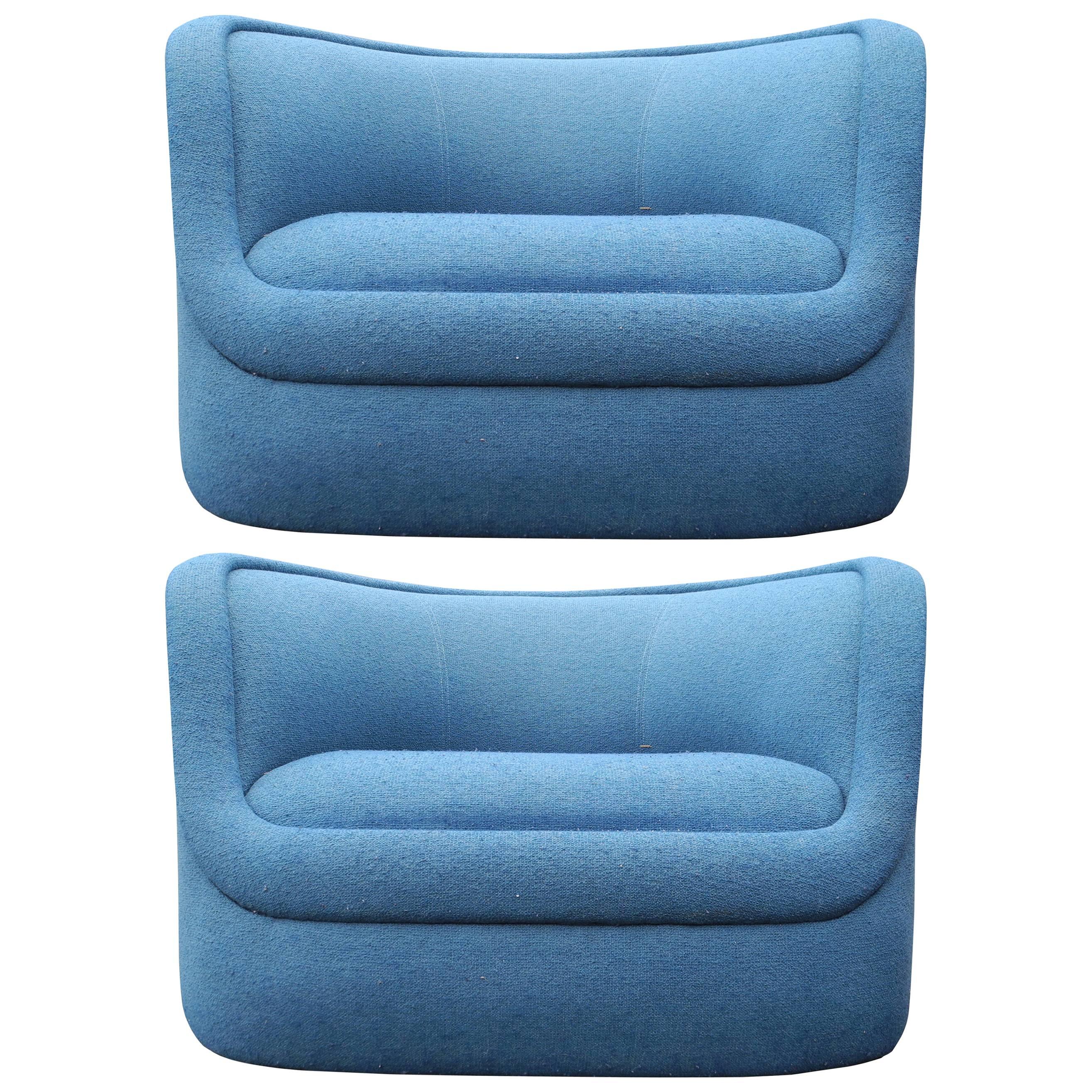Pair of Modern Biomorphic Lounge Chairs by Ward Bennett for Brickel Associates For Sale