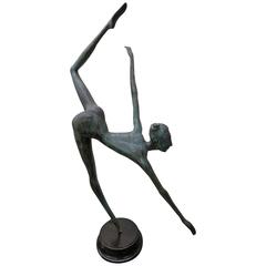 Großformatige Skulptur aus patinierter Bronze Hattakitkosol Somchai Ballerina Tänzerin