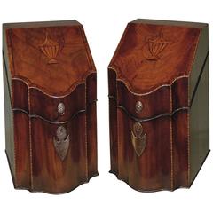 Pair of 18th Century Figured Mahogany Cutlery Boxes 9