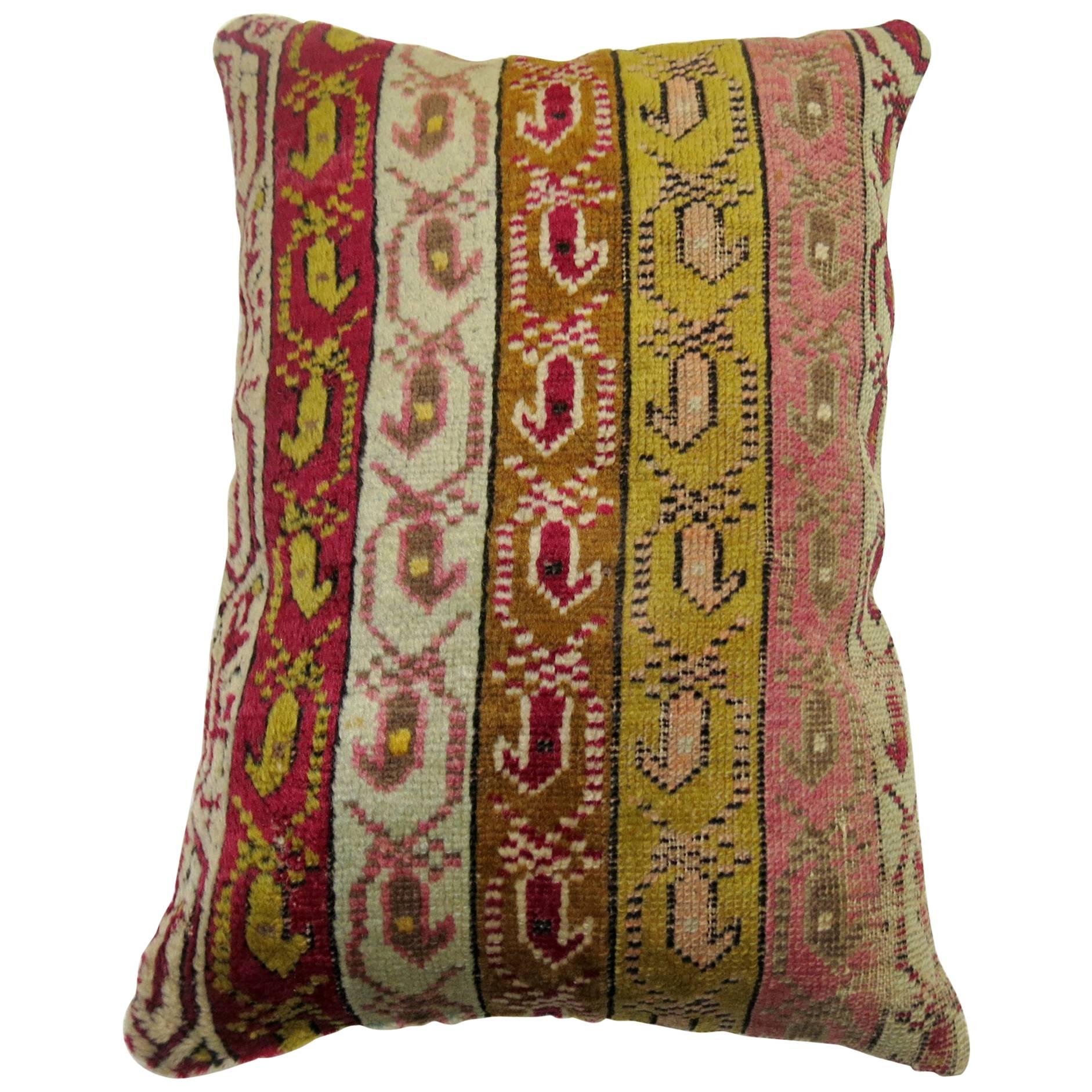 Pillow made from an early 20th century Turkish ghiordes rug.

Measures: 16