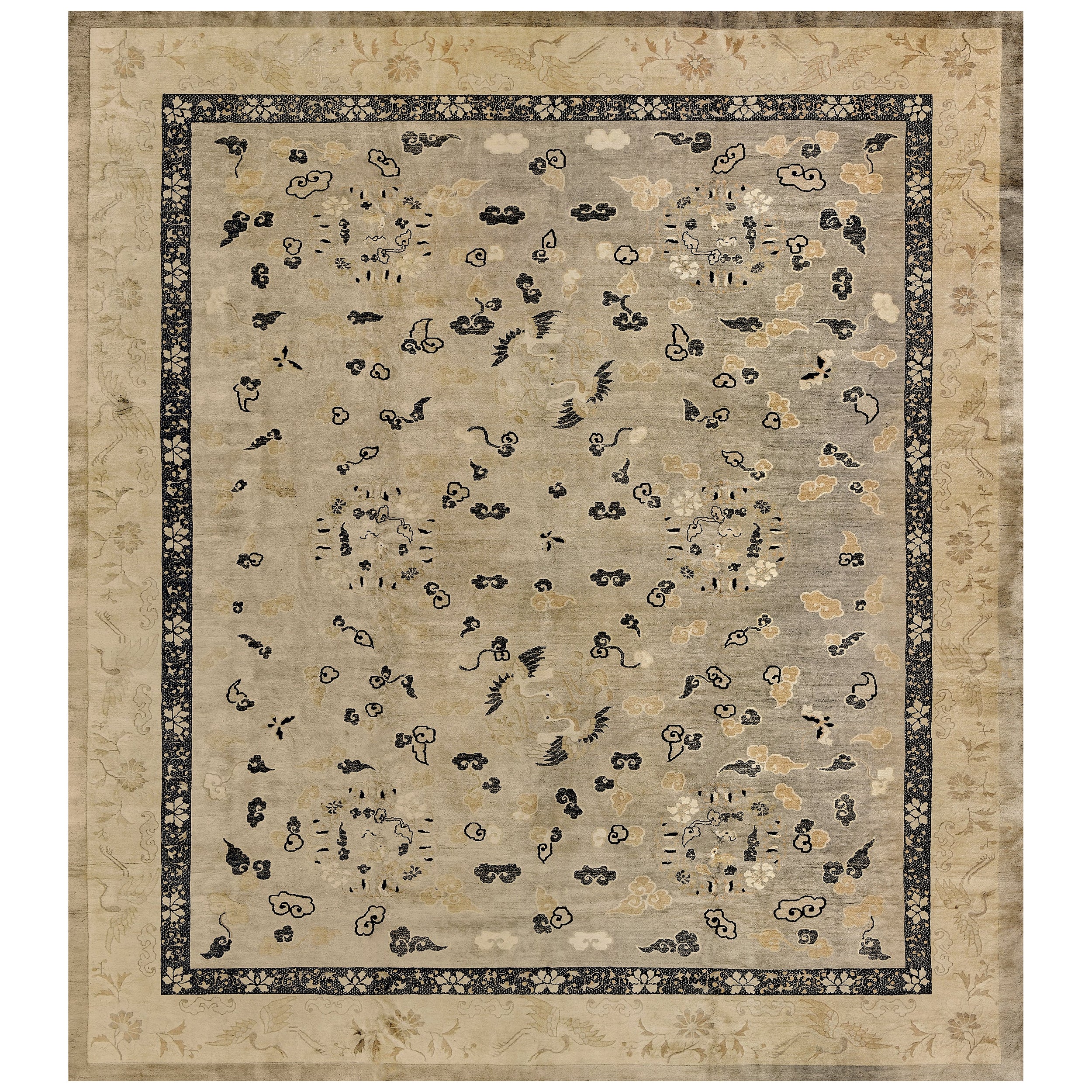 Early 20th Century Oversized Wool Yellow Floral Chinese Rug For Sale
