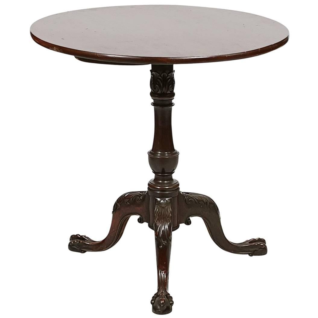 18th Century George III Mahogany Circular Tip Up Table For Sale
