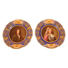 19th c. Rare Pair of Porcelain Plates with decorations in pure gold. From Sevres