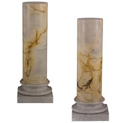 Pedestal in Marble Giallo Siena Pedestal in Marble Giallo Siena