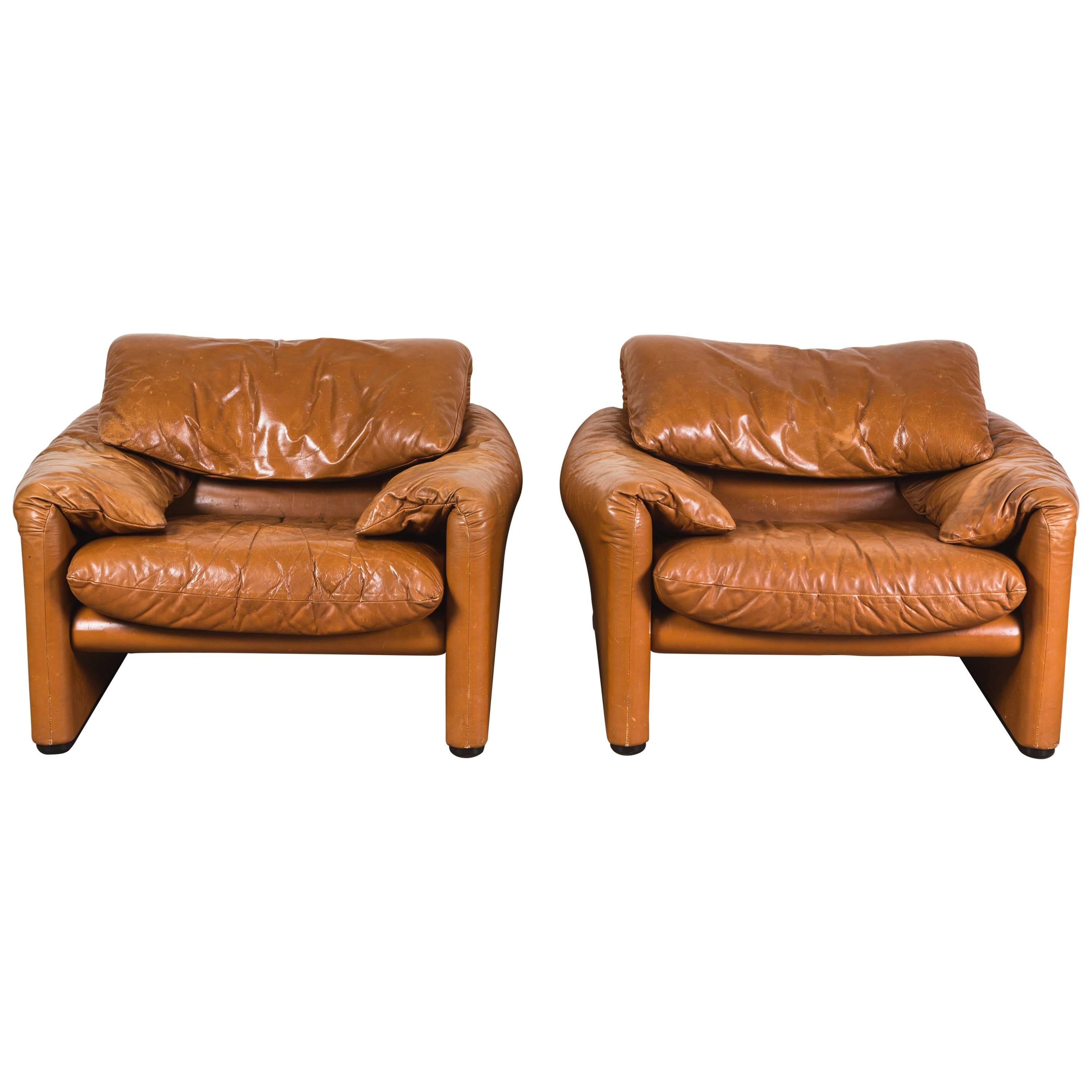 Pair of "Maralunga" Lounge Chairs and Ottomans by Vico Magistretti for Cassina