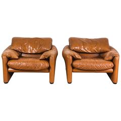Pair of "Maralunga" Lounge Chairs and Ottomans by Vico Magistretti for Cassina