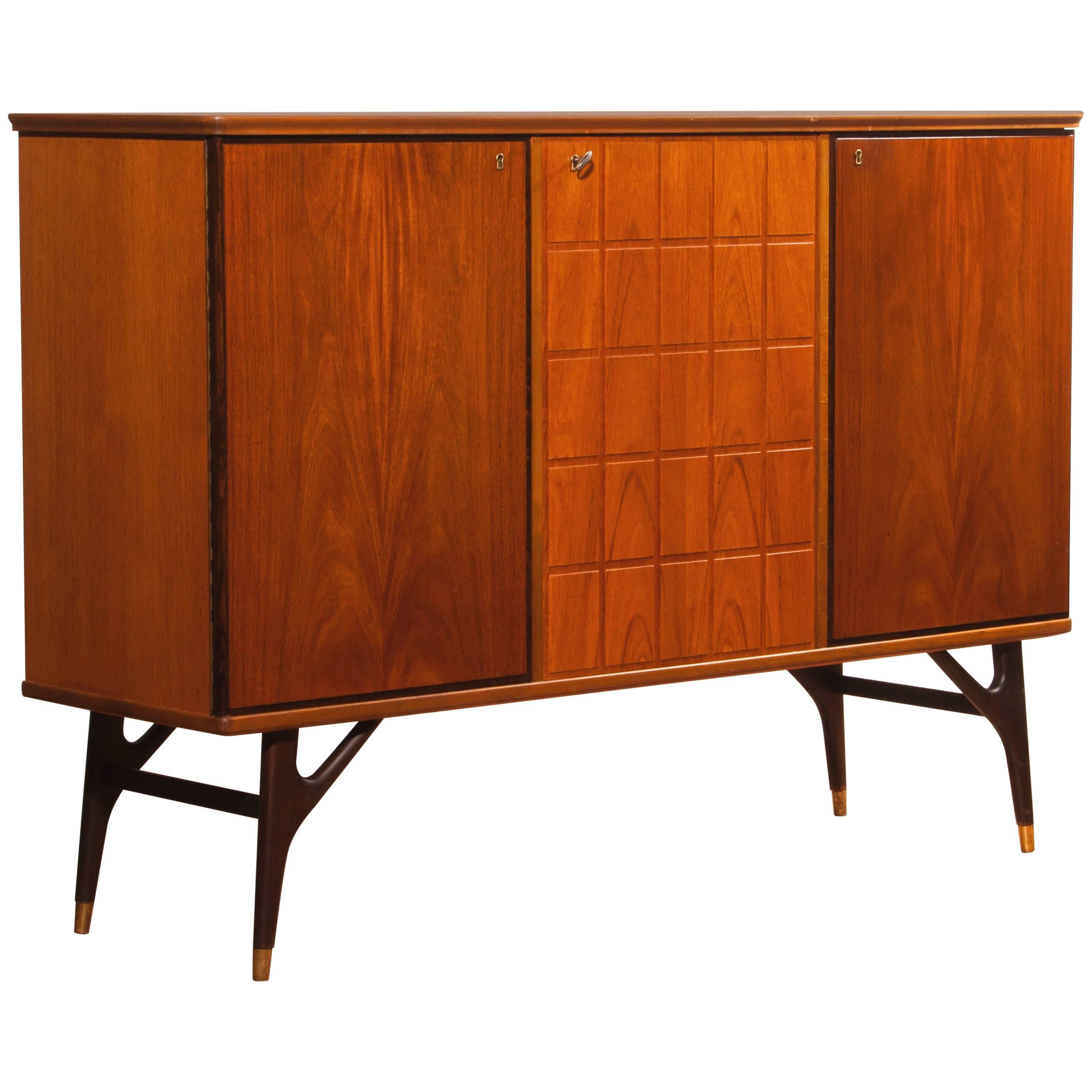 1950s Beautiful Sideboard With a Lot Of Details And Inside Drawers