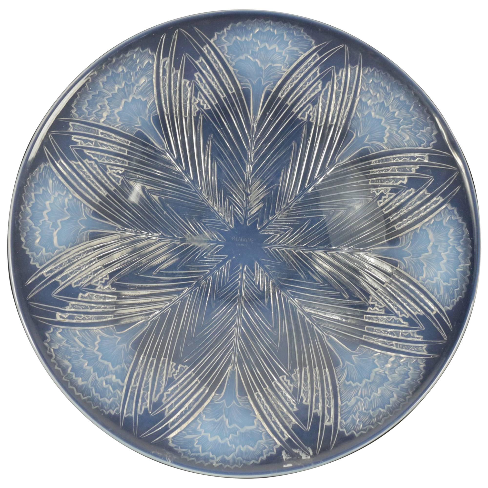 René Lalique Opalescent "Oeillets" Bowl