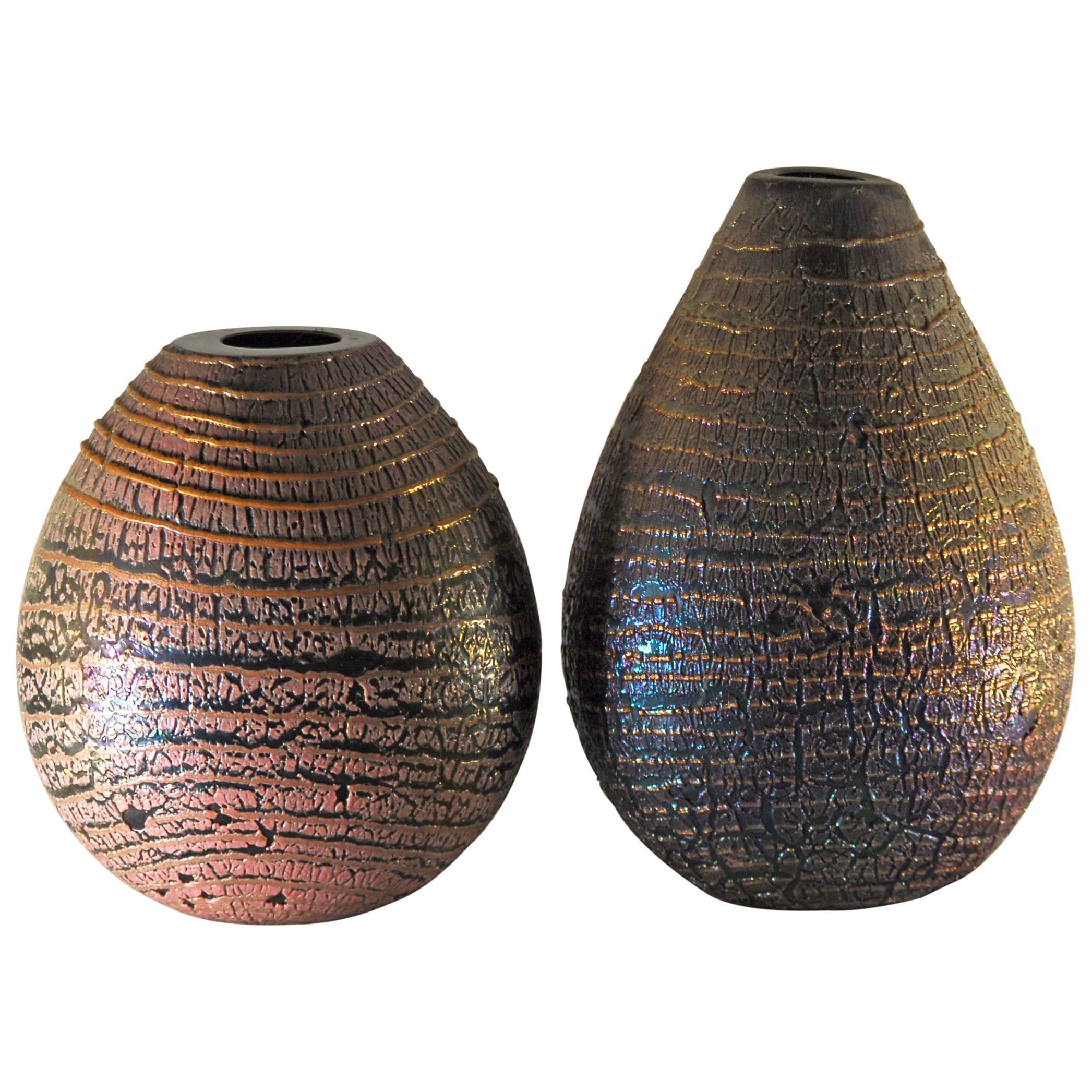 Pair of Crackled Black Iridescent Vases with Avventurina Stripe by Sergio Rossi For Sale