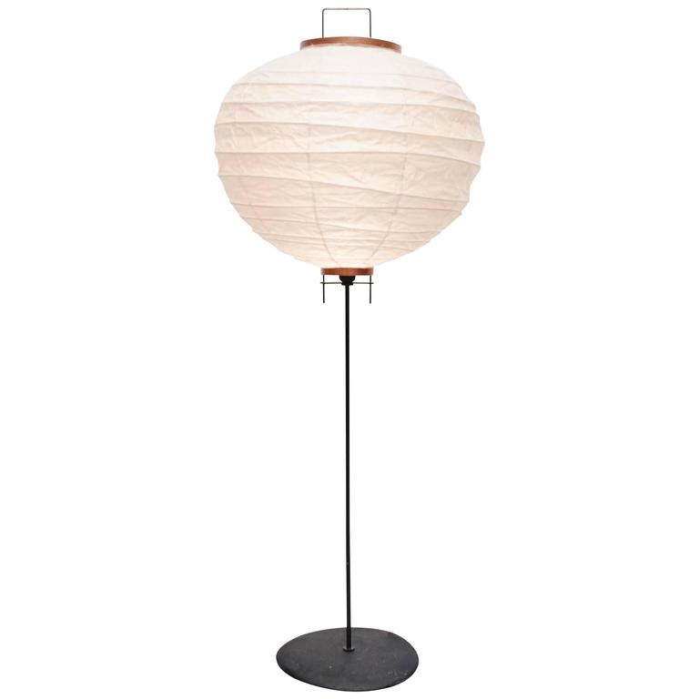 isamu noguchi floor lamp