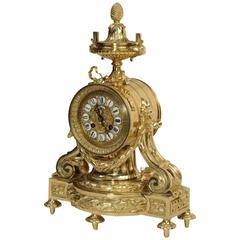 Superbe horloge néoclassique à tête de tambour par Richmond:: Paris:: vers 1870