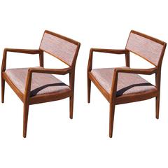 Pair of "Playboy" Armchairs, Model C140, by Jens Risom 6