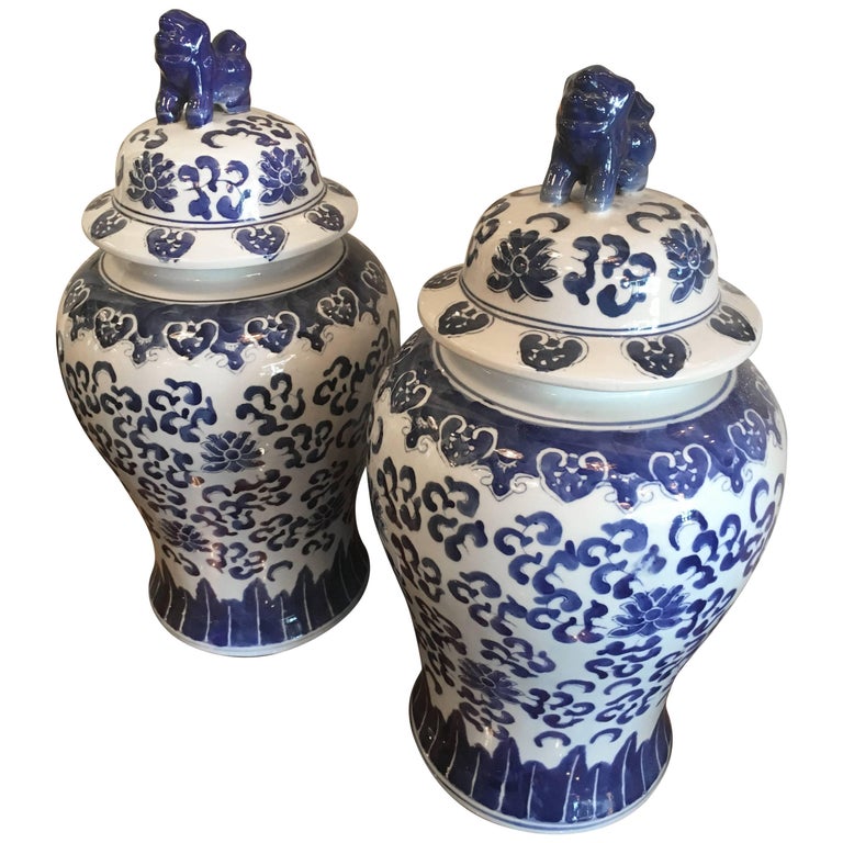 Foo Dogs Blue and White Ginger Jars Pair Vintage Large Urns Palm Beach Oriental For Sale