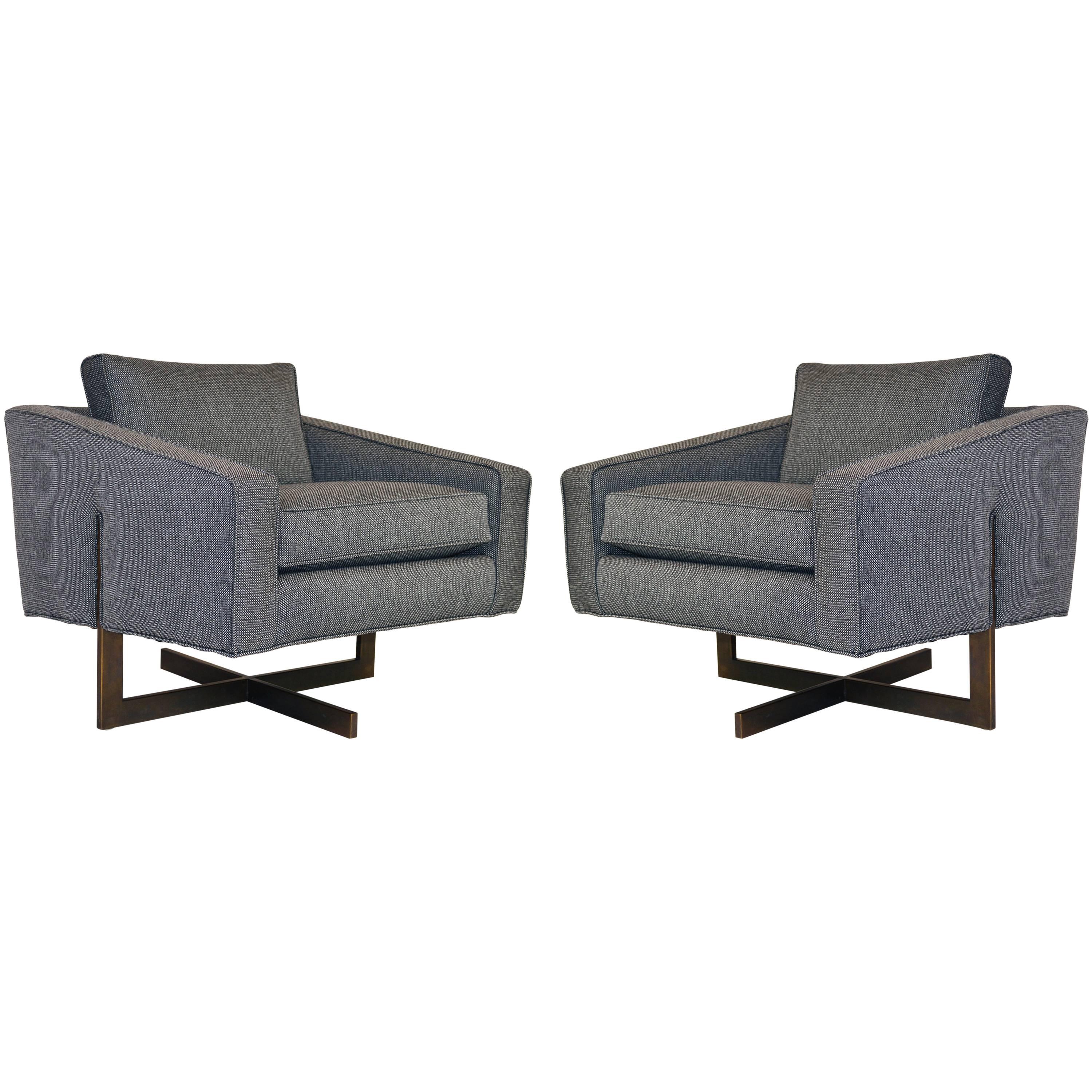 Pair of Mid-Century Modern Cantilever Chairs For Sale