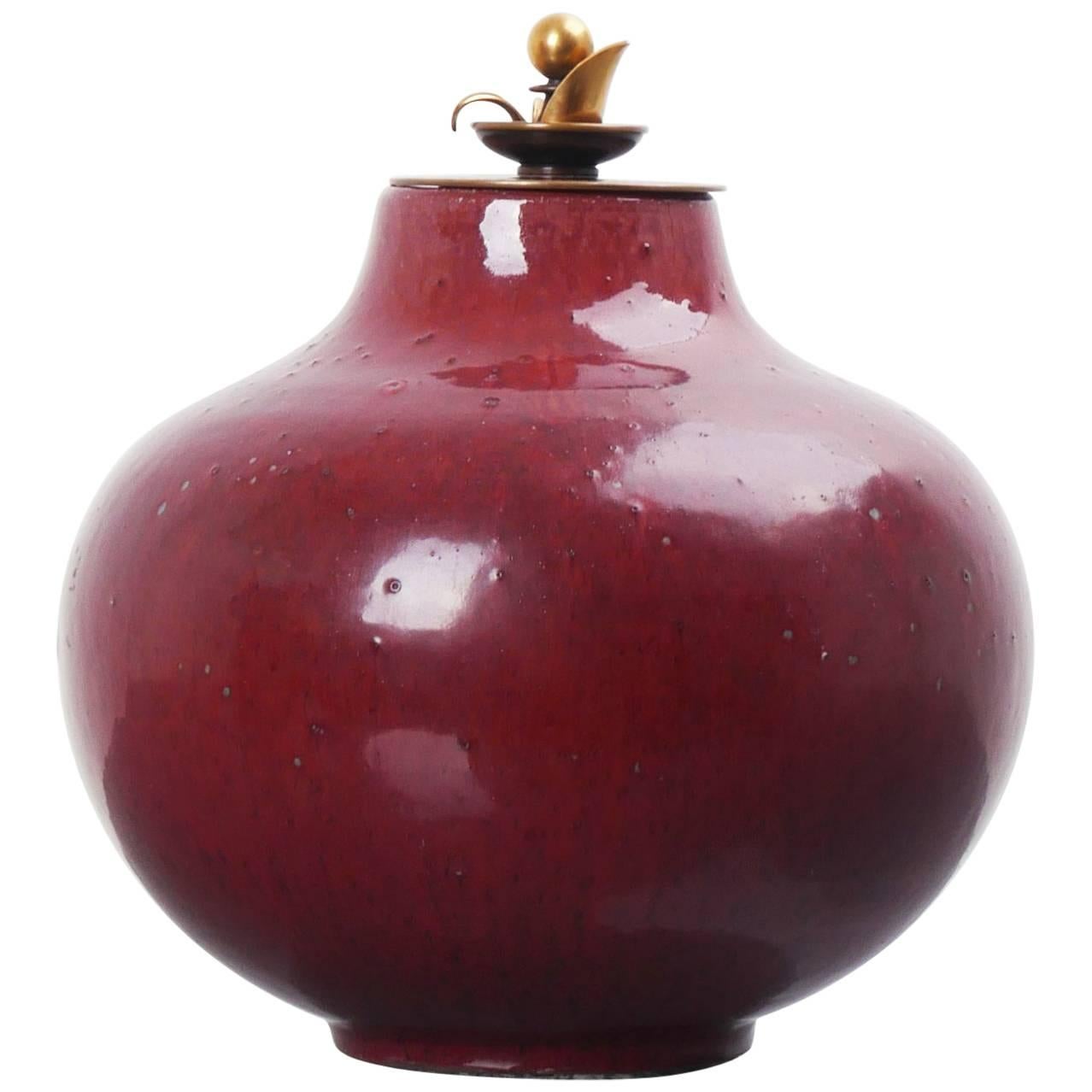 Knud Andersen and Carl Halier Large Oxblood Lidded Jar, 1948