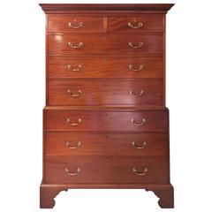 Late 18th Century Mahogany Chest on Chest, circa 1790