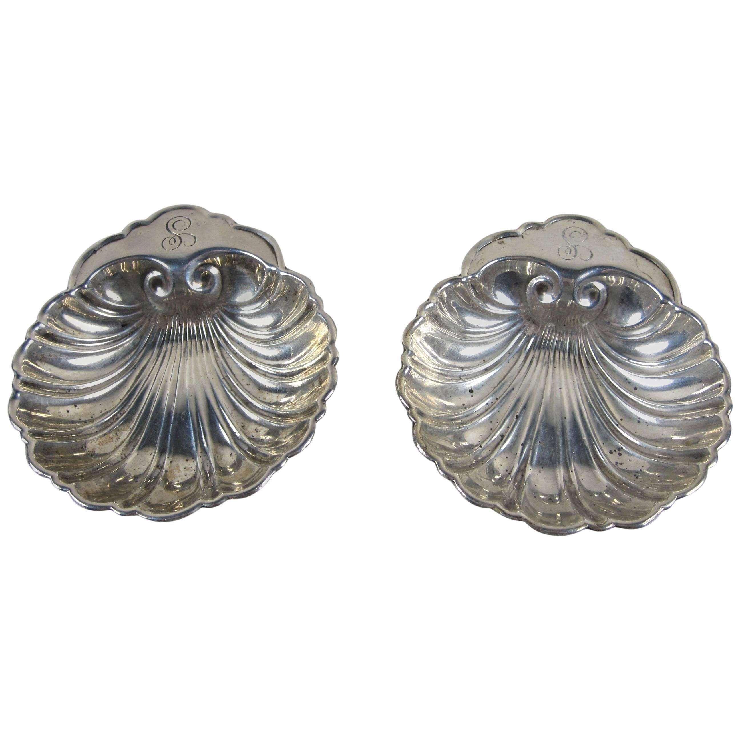 Sterling Silver Shell Shaped Vida-Poche, Coin Dishes, a Pair