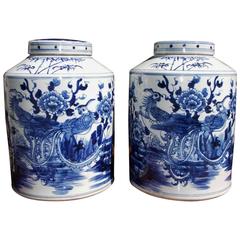 Vintage Pair of Chinese Porcelain Glazed Temple Jars with Lids, 20th Century