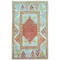 Antique Turkish Ghiordes Rug Antique Turkish Ghiordes Rug