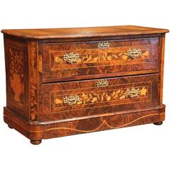 Early 19th Century Italian Walnut Marquetry Two-Drawer Commode 8