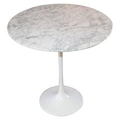 Knoll Saarinen Marble-Top Side Table