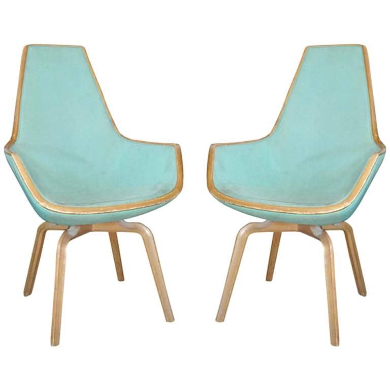 Pair of Giraffe Chairs by Arne Jacobsen For Sale