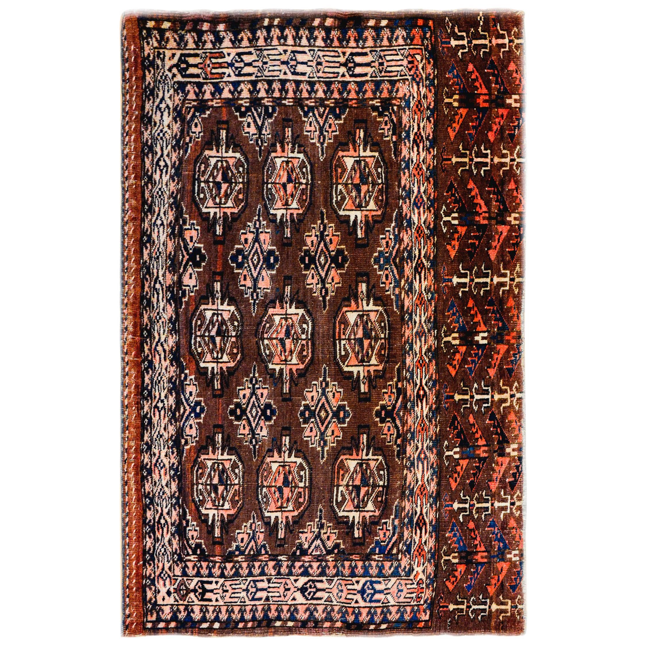 Yamout-Teppich, frühes 20. Jahrhundert im Angebot