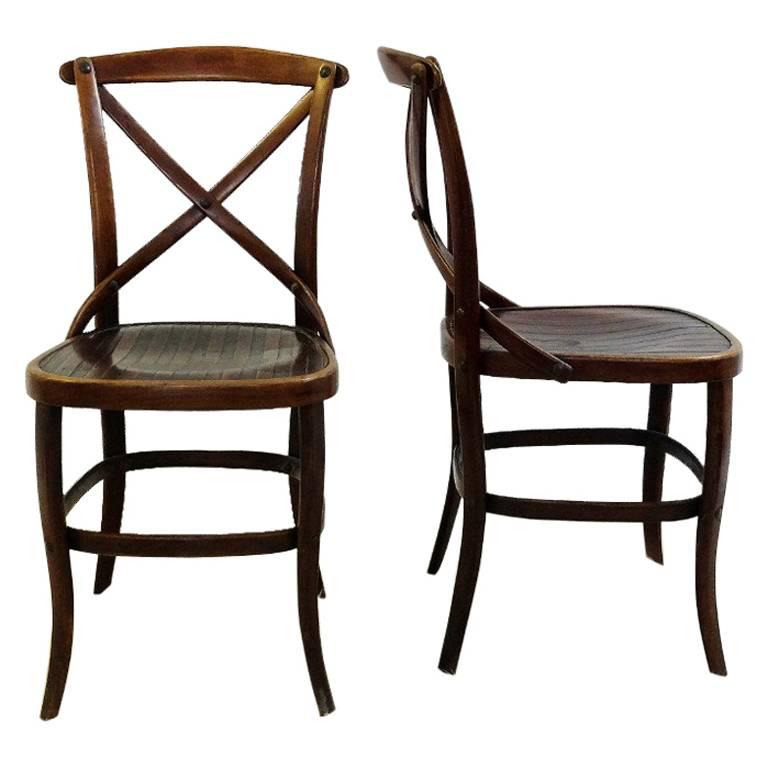 Late 19th Century Pair of N°91 Chairs by Jacob and Josef Kohn For Sale