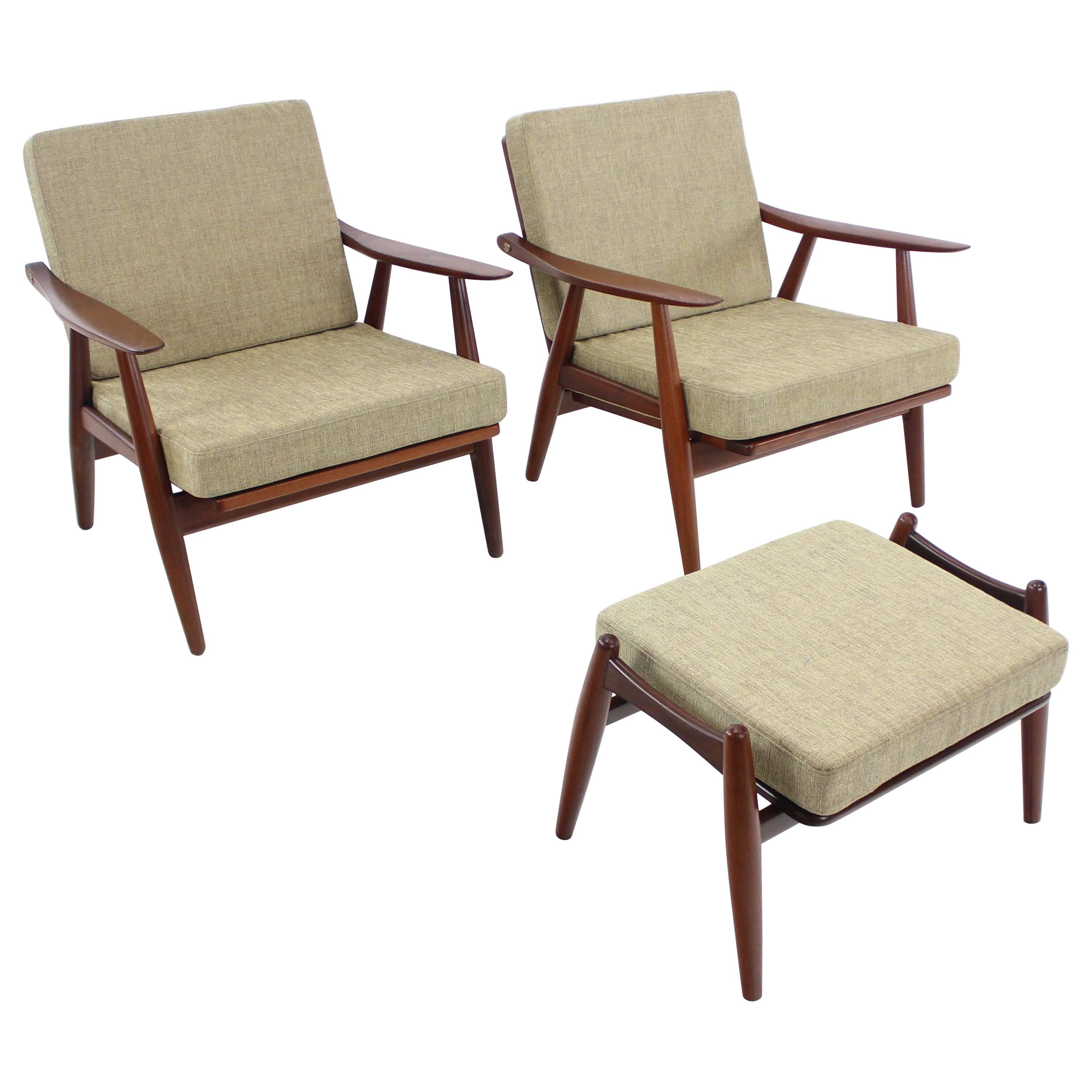 Rare Pair of Danish Modern Armchairs and Ottoman Designed by Hans Wegner For Sale