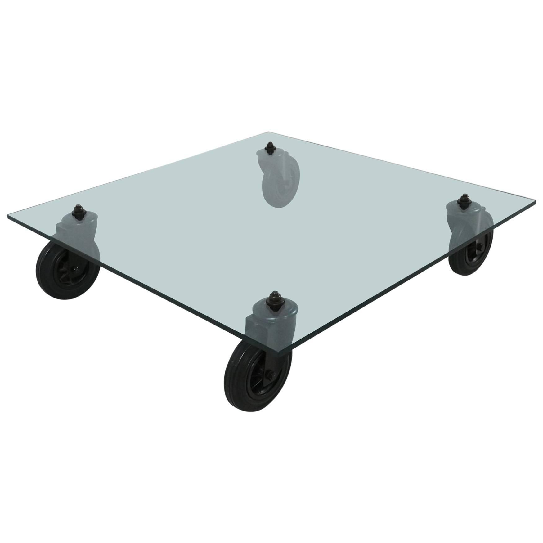 Glass Coffee Table Gae Aulenti Tavolo con Ruote