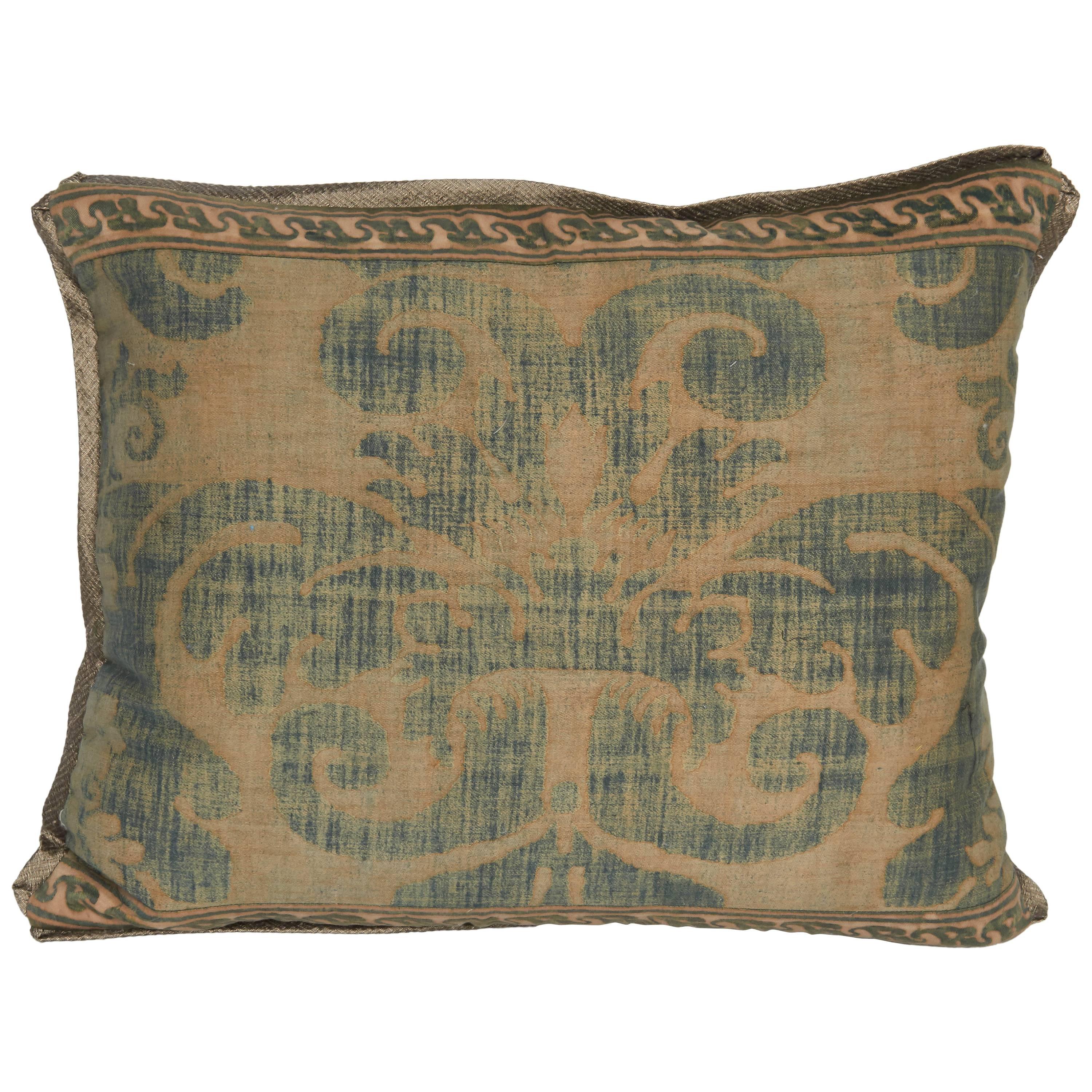 Single Vintage Fortuny Fabric Cushion in the Tulipano Pattern