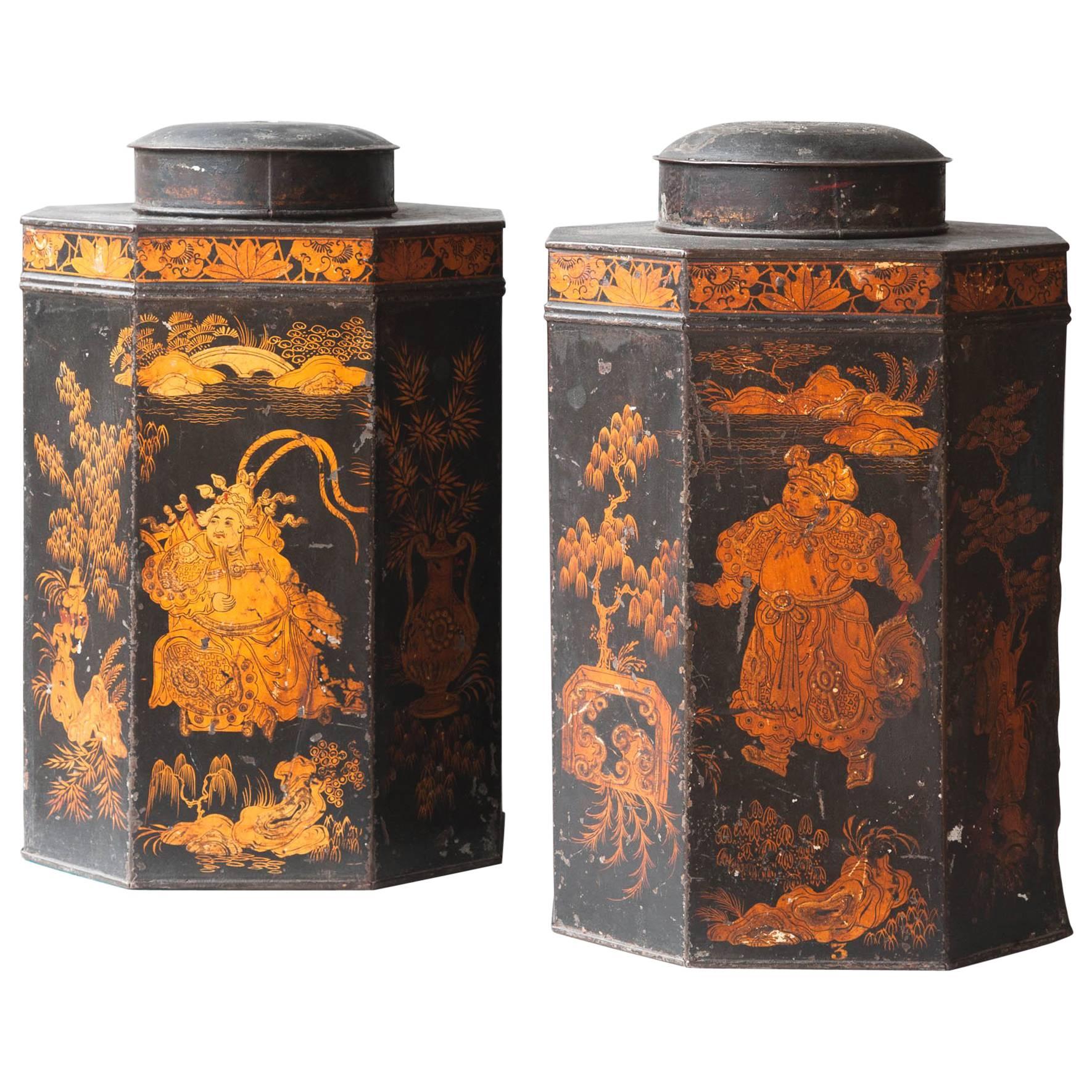 Pair of Octagonal Regency Tole Tea Canisters and Covers in the Chinoiserie Style For Sale