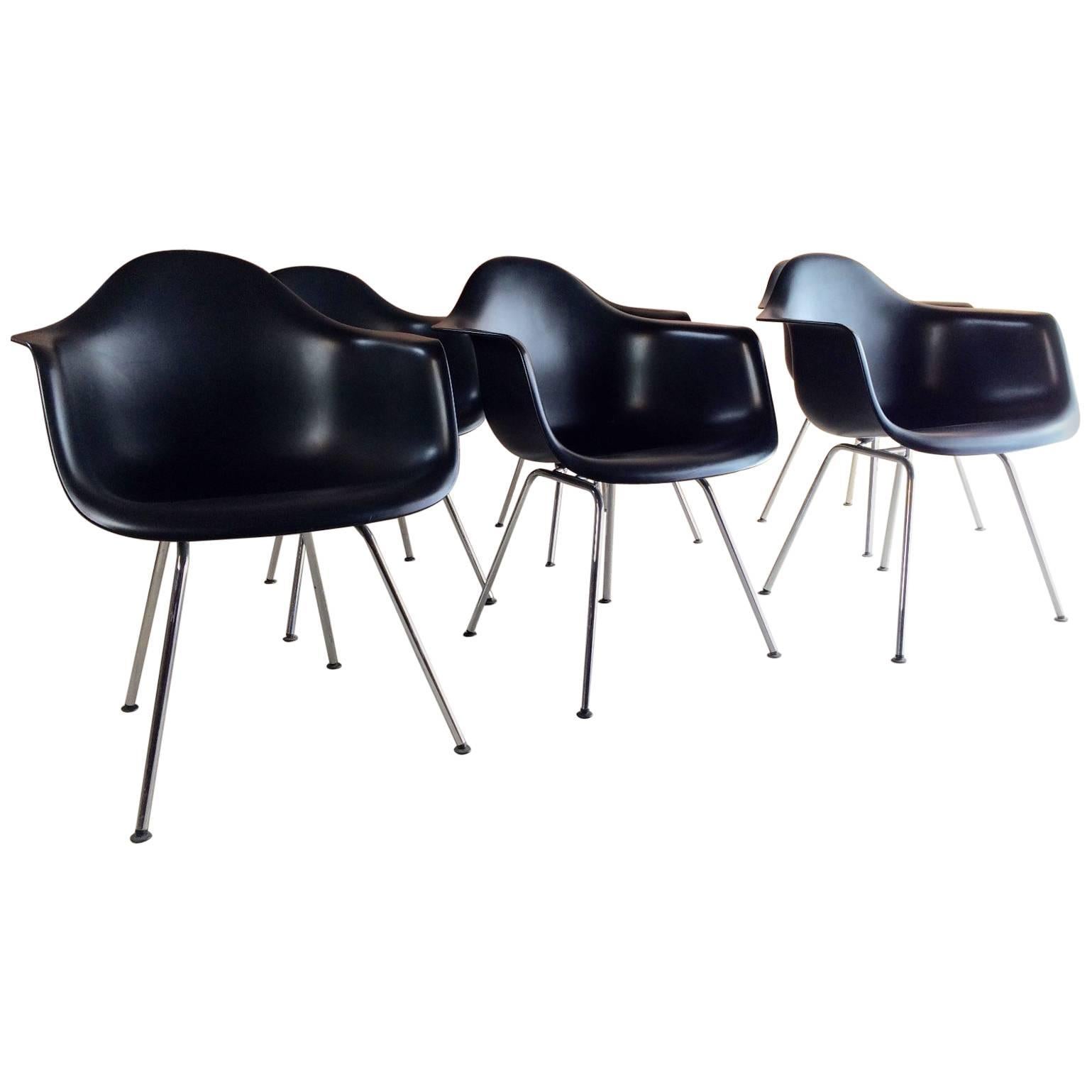 Charles and Ray Eames DAX Chairs For Vitra Shell Dining Chairs Black Set of Six