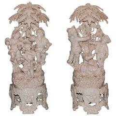 Pair of 19th Century Capodimonte Porcelain Figurines, circa 1830-1890 1