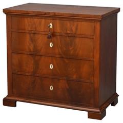 Fine Quality Biedermeier Chest of Drawers