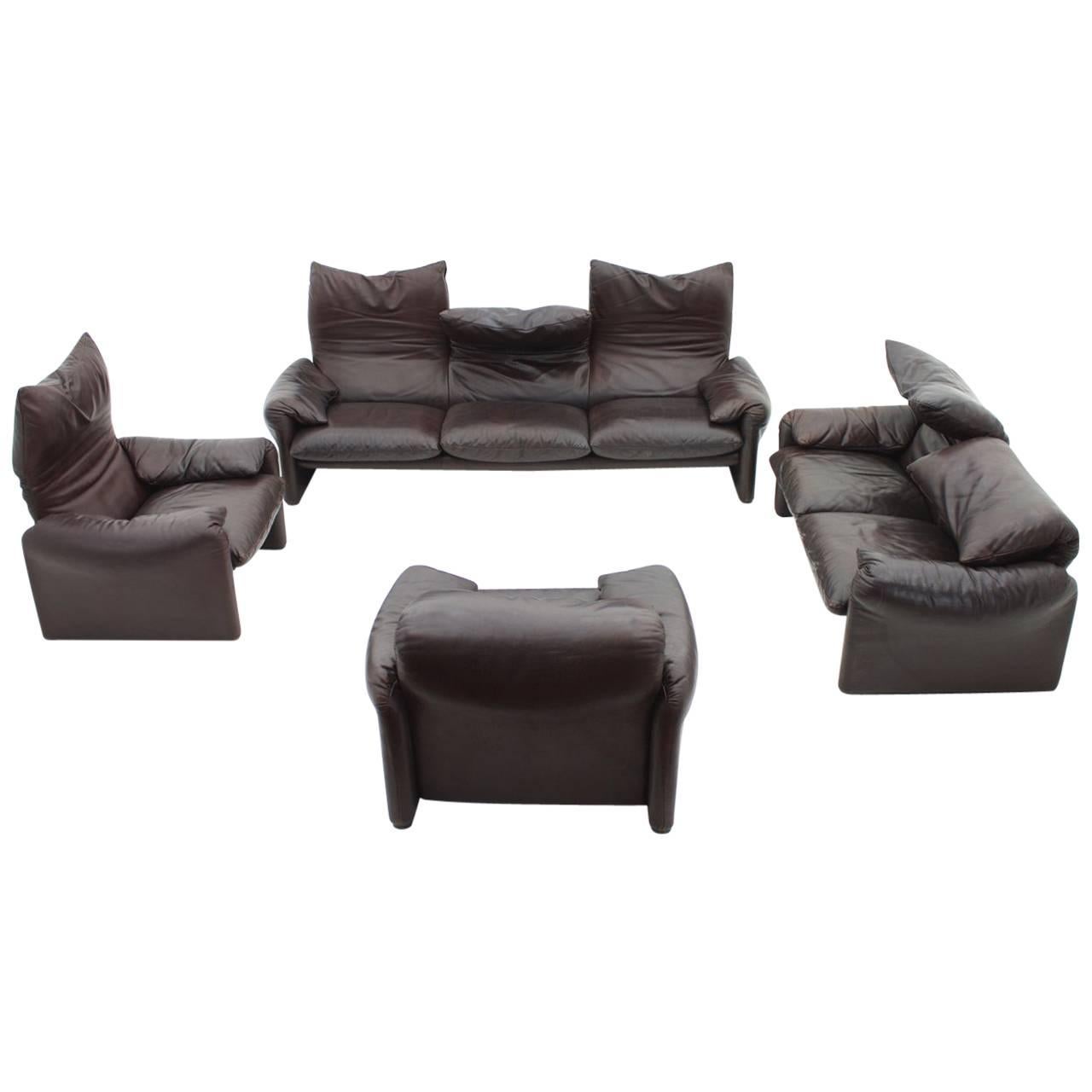 Large Leather Lounge Group "Maralunga" with Chairs and Sofas by Vico Magistretti For Sale