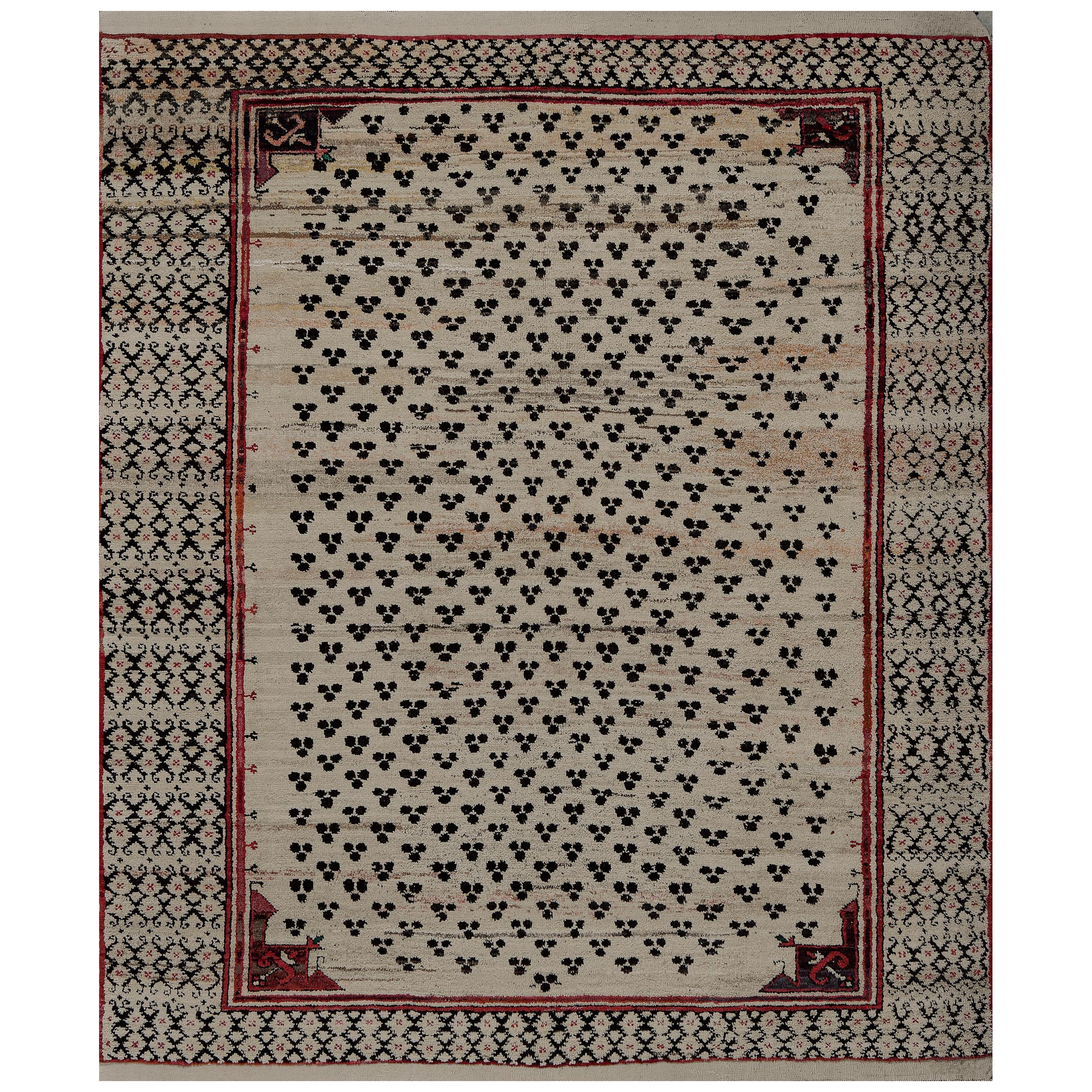 Tapis turc vintage des années 1970 avec bordure rouge