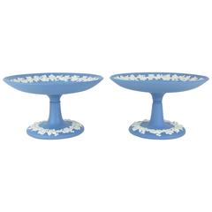 Vintage Wedgwood Grapevine Compote Set in White on Blue Jasper Ware 3