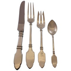 Antique Robert Bruce by Graff, W, D Sterling Silver Flatware Set Dinner Service 196 Pcs