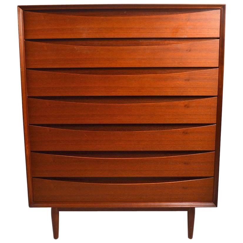 Seven-Drawer Danish Modern Chest Arne Vodder for Sibast